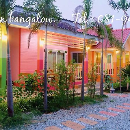 Thippawan Bungalow Ko Si Chang Luaran gambar