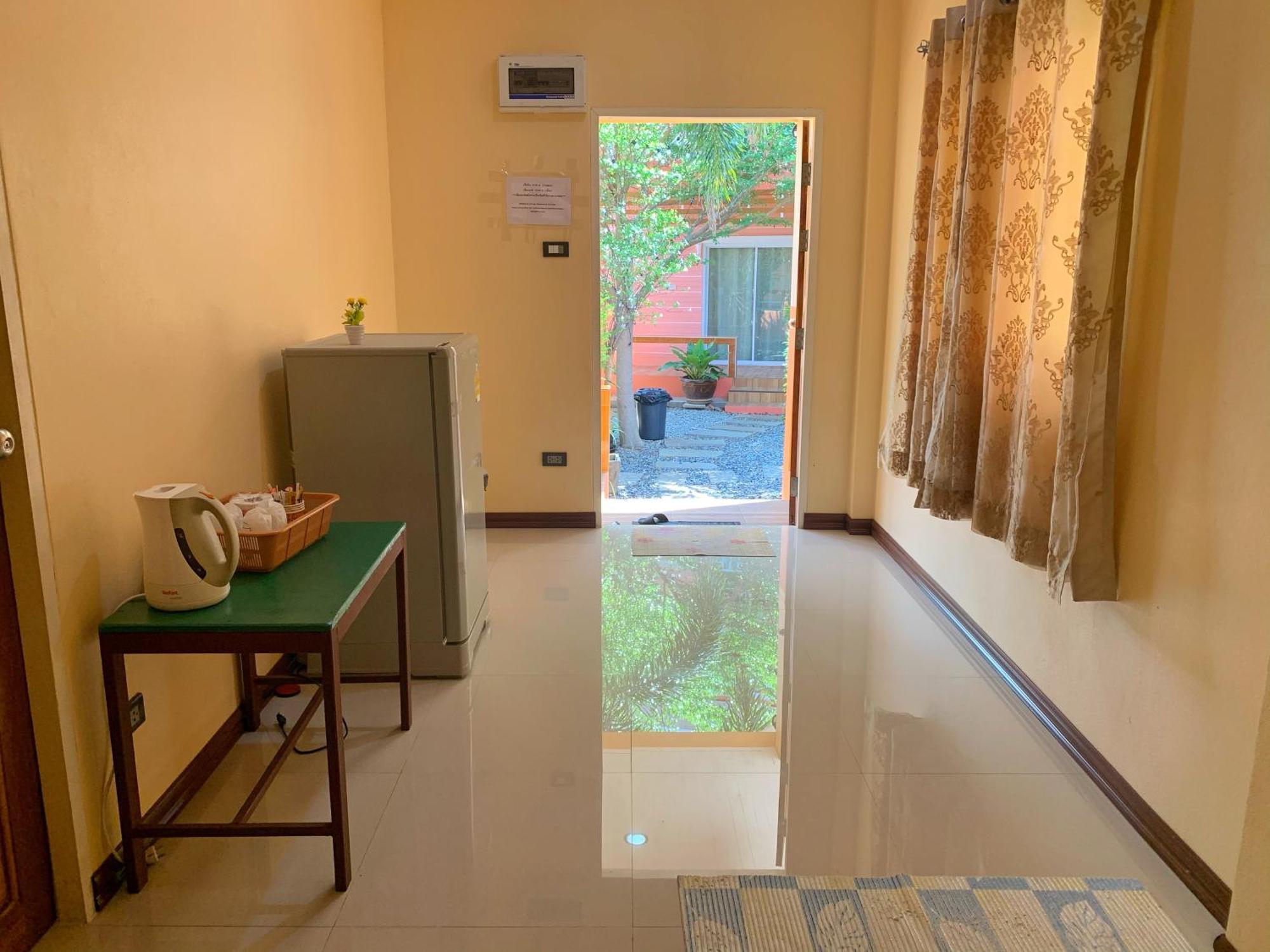 Thippawan Bungalow Ko Si Chang Luaran gambar