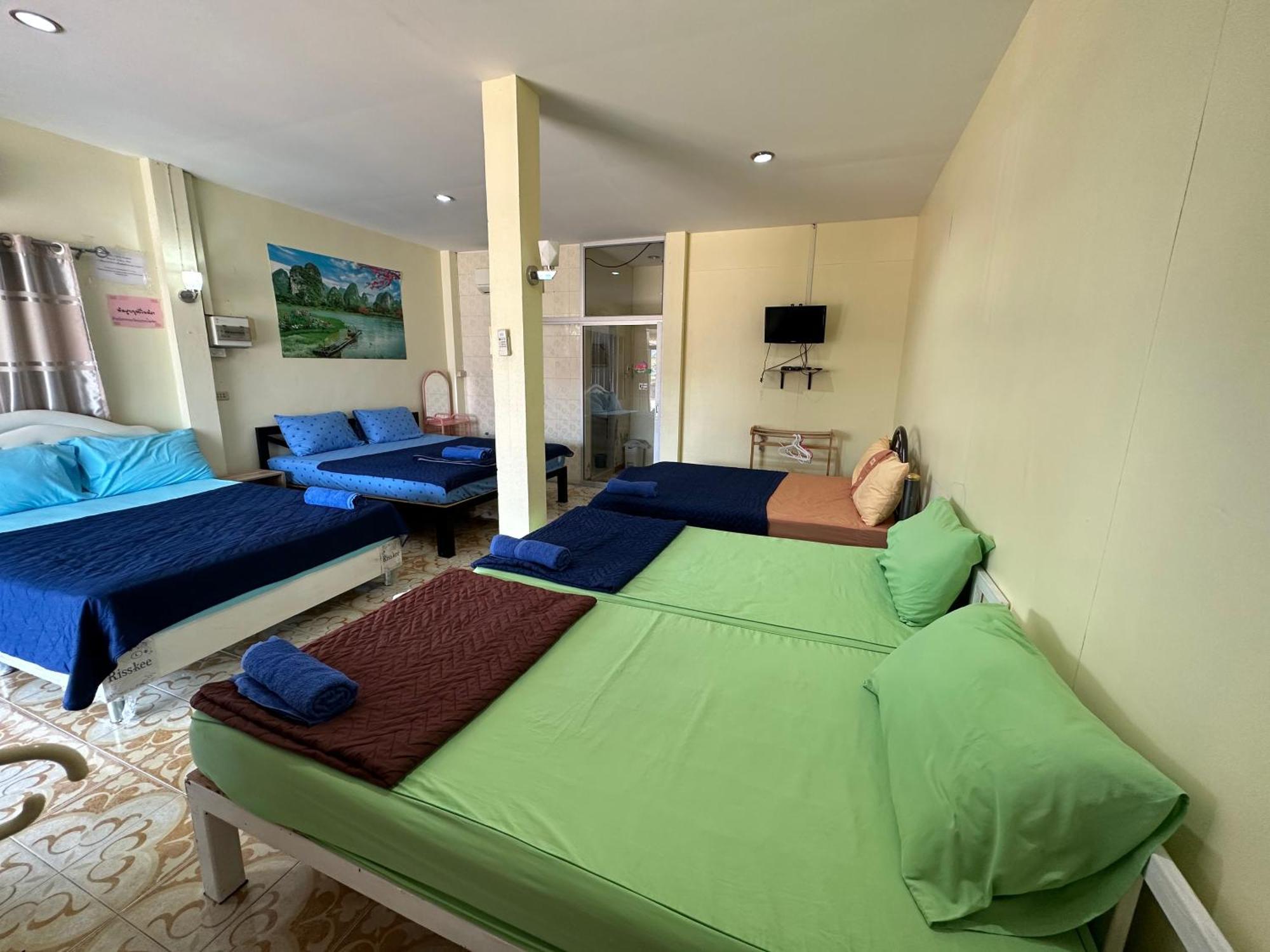 Thippawan Bungalow Ko Si Chang Luaran gambar