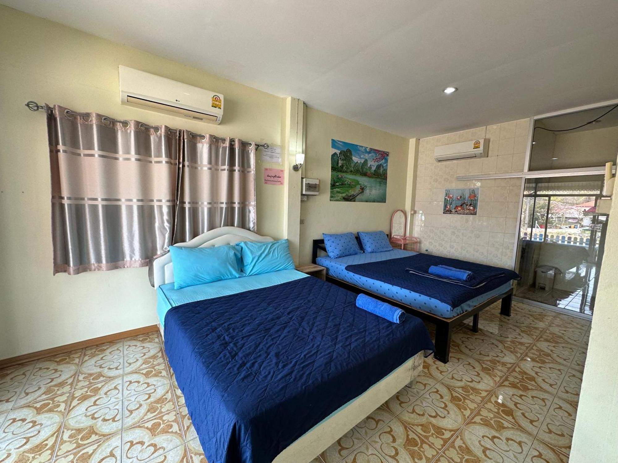 Thippawan Bungalow Ko Si Chang Luaran gambar