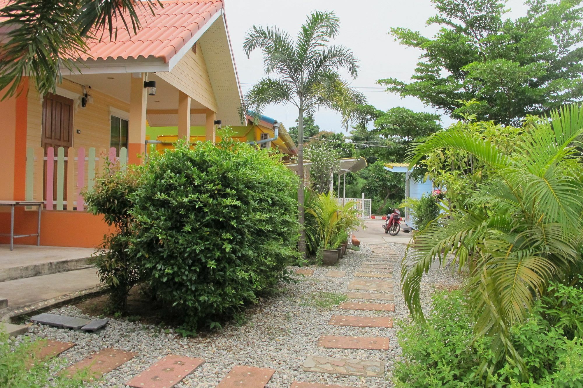 Thippawan Bungalow Ko Si Chang Luaran gambar