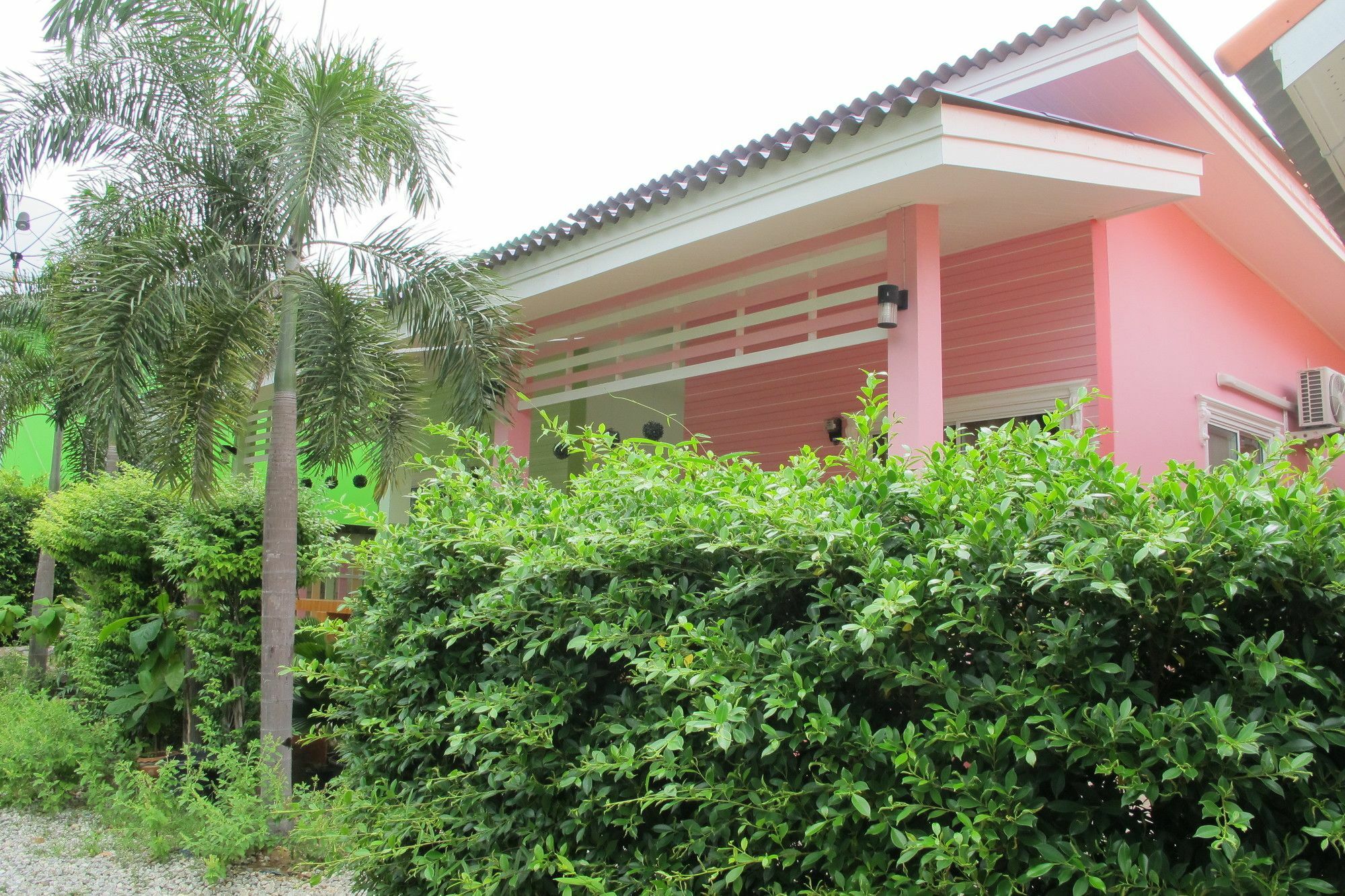 Thippawan Bungalow Ko Si Chang Luaran gambar