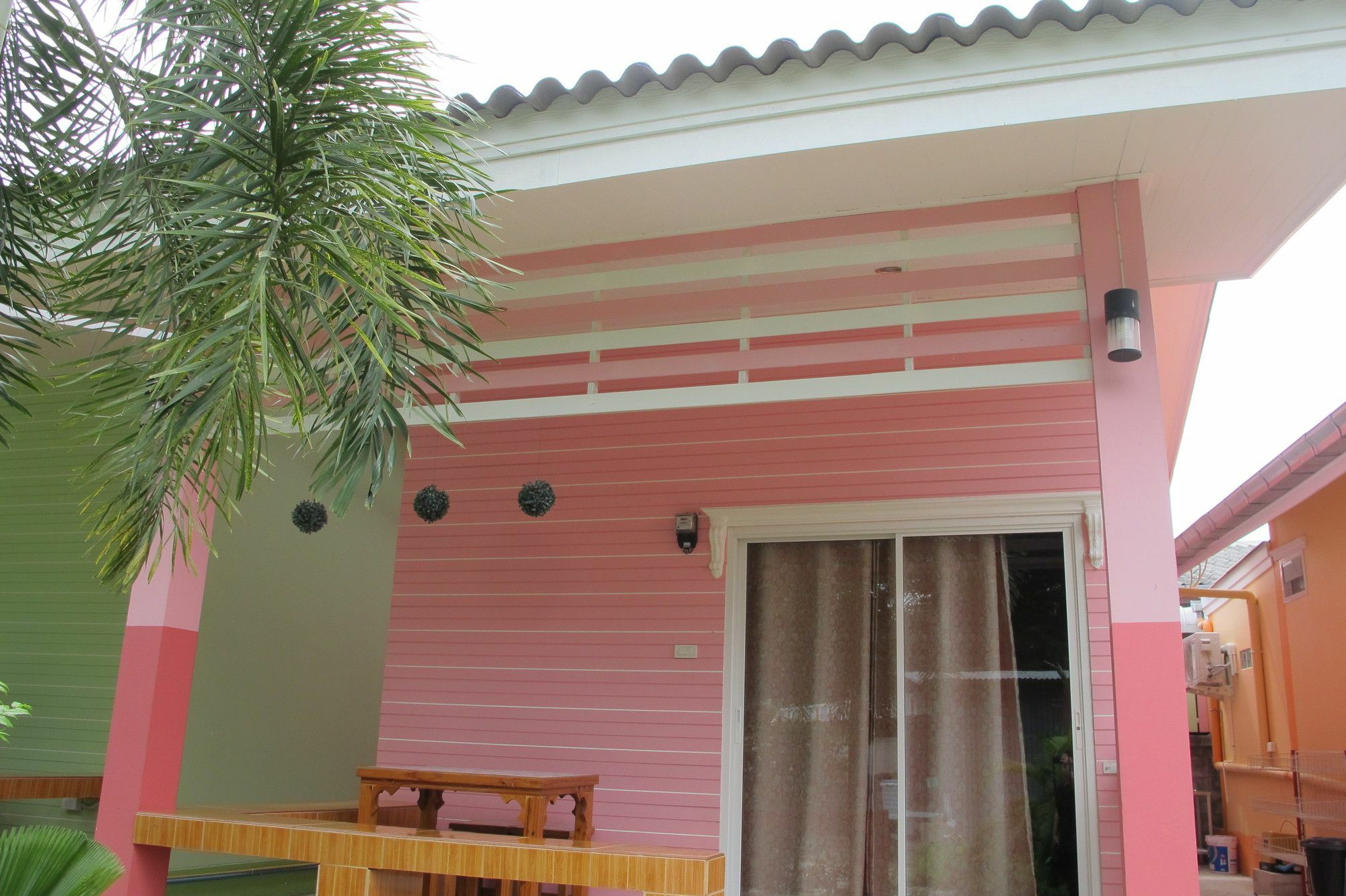 Thippawan Bungalow Ko Si Chang Luaran gambar